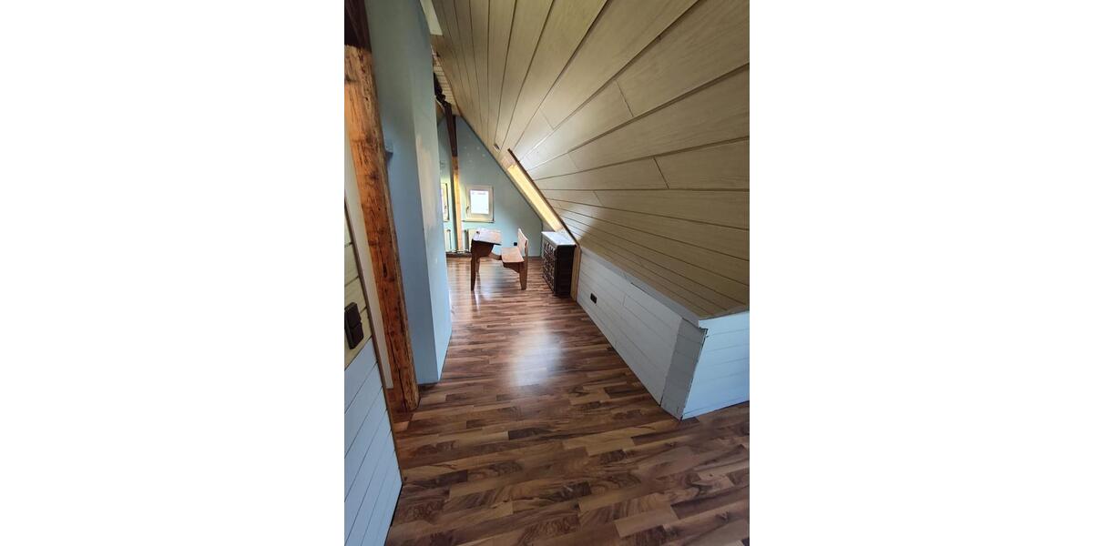 Doppelhaushälfte Wi.-Igstadt (Dachterrasse, Kachelofen, Wallbox) 4 zimmer