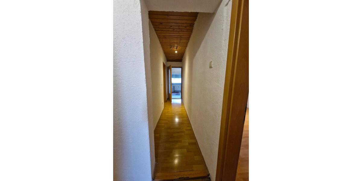 Etagenwohnung Villingen-Schwenningen Schwenningen - 1 Zimmer, 12 m&sup2;, 300&euro; | Angebot:24991458