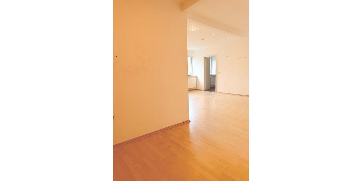 Etagenwohnung Krefeld Gellep-Stratum - 2 Zimmer, 68 m&sup2;, 890&euro; | Angebot:26396513