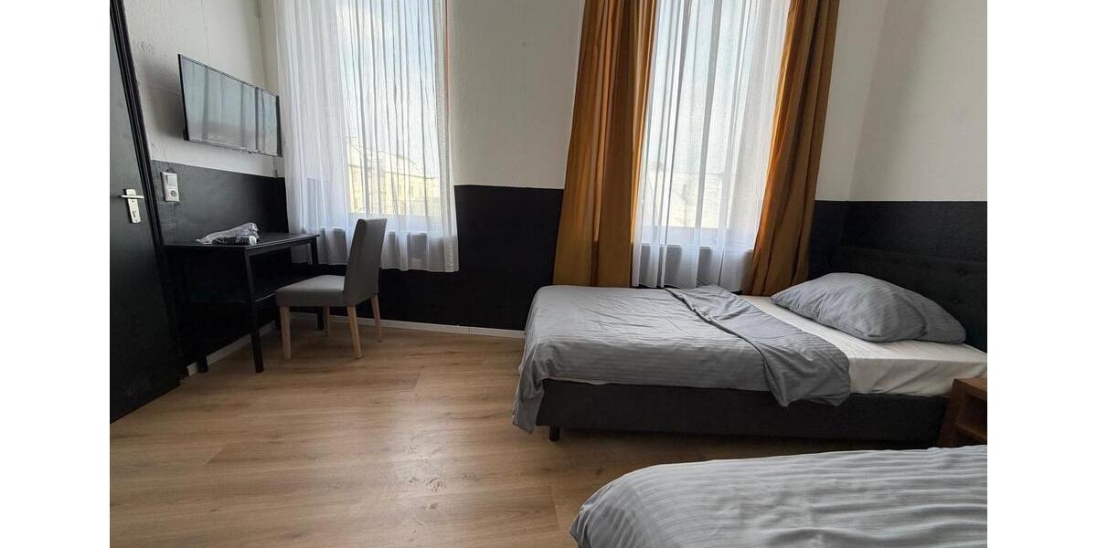 Wohnen auf Zeit Neuenrade - 7 Zimmer, 180 m&sup2;, 13&euro; | Angebot:24447625