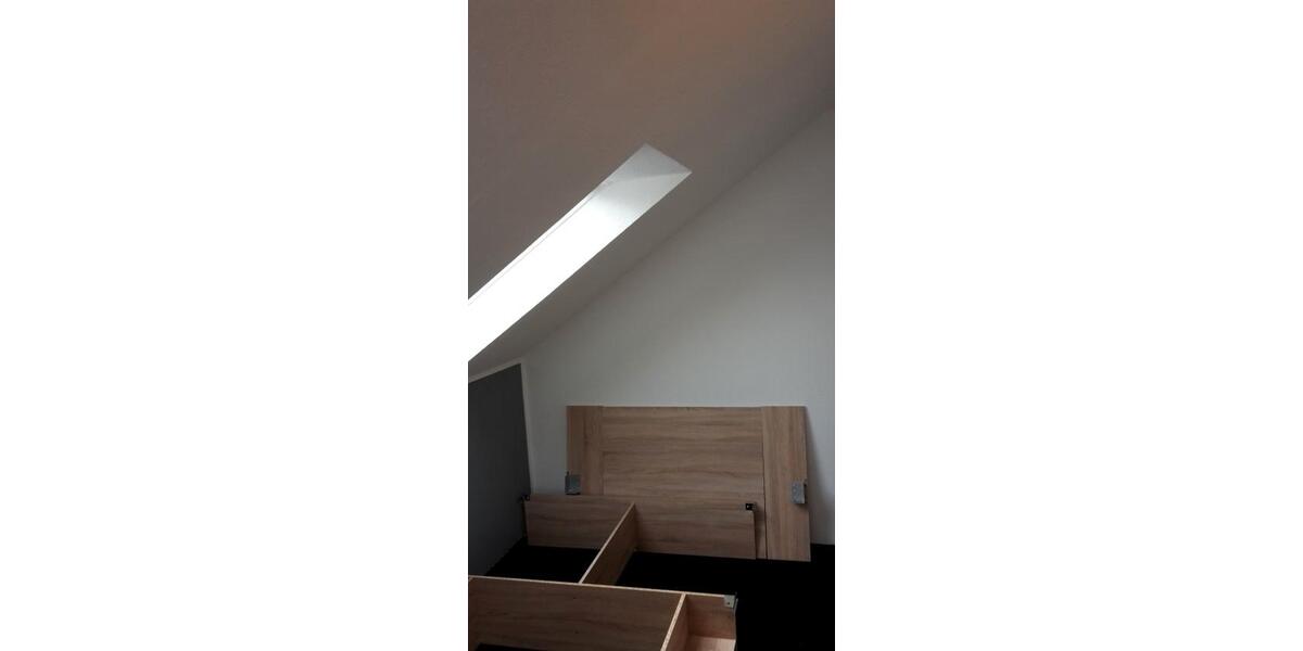 Dachgeschoßwohnung Bergkamen - 2.5 Zimmer, 61 m&sup2;, 477&euro; | Angebot:25834912