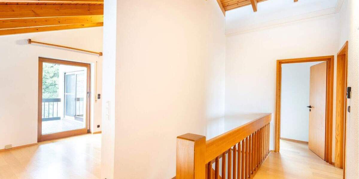 Mehrfamilienhaus, Wohnhaus Kippenheim - Schmieheim Schmieheim - 5 Zimmer, 190 m&sup2;, 1.900&euro; | Angebot:25140981