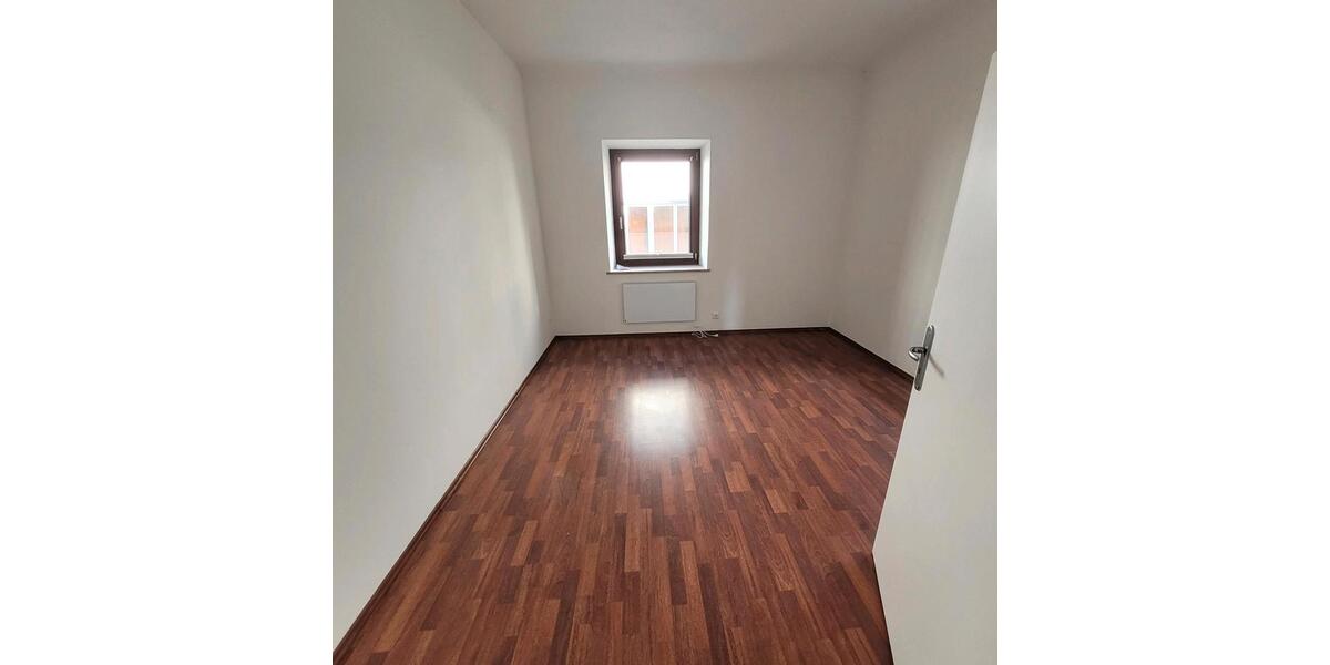 Wohnen auf Zeit Straubing - 1 Zimmer, 16 m&sup2;, 500&euro; | Angebot:24427093