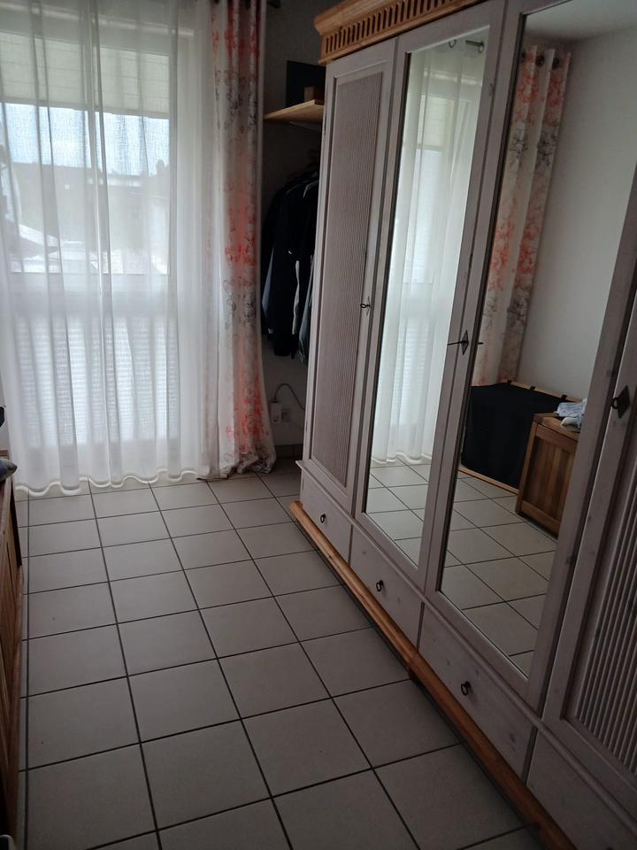 Gepflegtes Reihenendhaus in zentraler Lage! zimmer