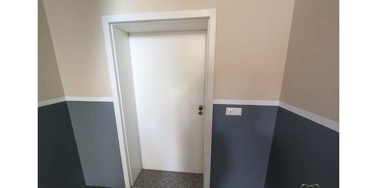 Etagenwohnung Bitterfeld-Wolfen Bitterfeld - 4 Zimmer, 92 m&sup2;, 650&euro; | Angebot:26442517