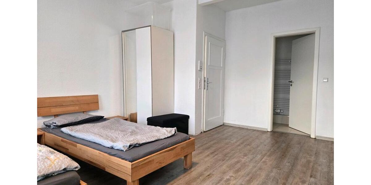 Etagenwohnung Hannover Vahrenwald-List - 1 Zimmer, 37 m&sup2;, 900&euro; | Angebot:24463000