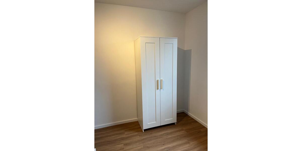 Wohnen auf Zeit Nürnberg Almoshof - 1 Zimmer, 13 m&sup2;, 460&euro; | Angebot:24946737