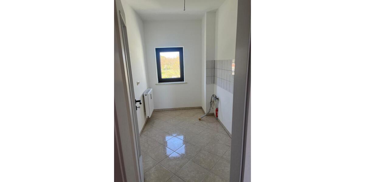 Etagenwohnung Glauchau - 2 Zimmer, 51 m&sup2;, 400&euro; | Angebot:26512370