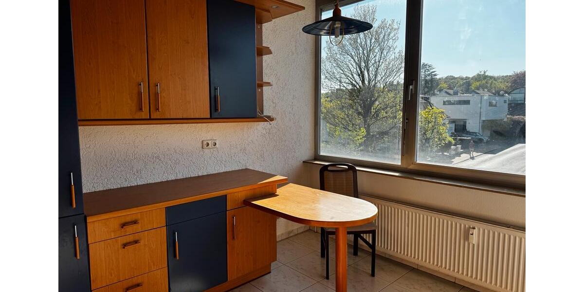 Etagenwohnung Kelkheim (Taunus) - 2 Zimmer, 90 m&sup2;, 1.260&euro; | Angebot:26551697