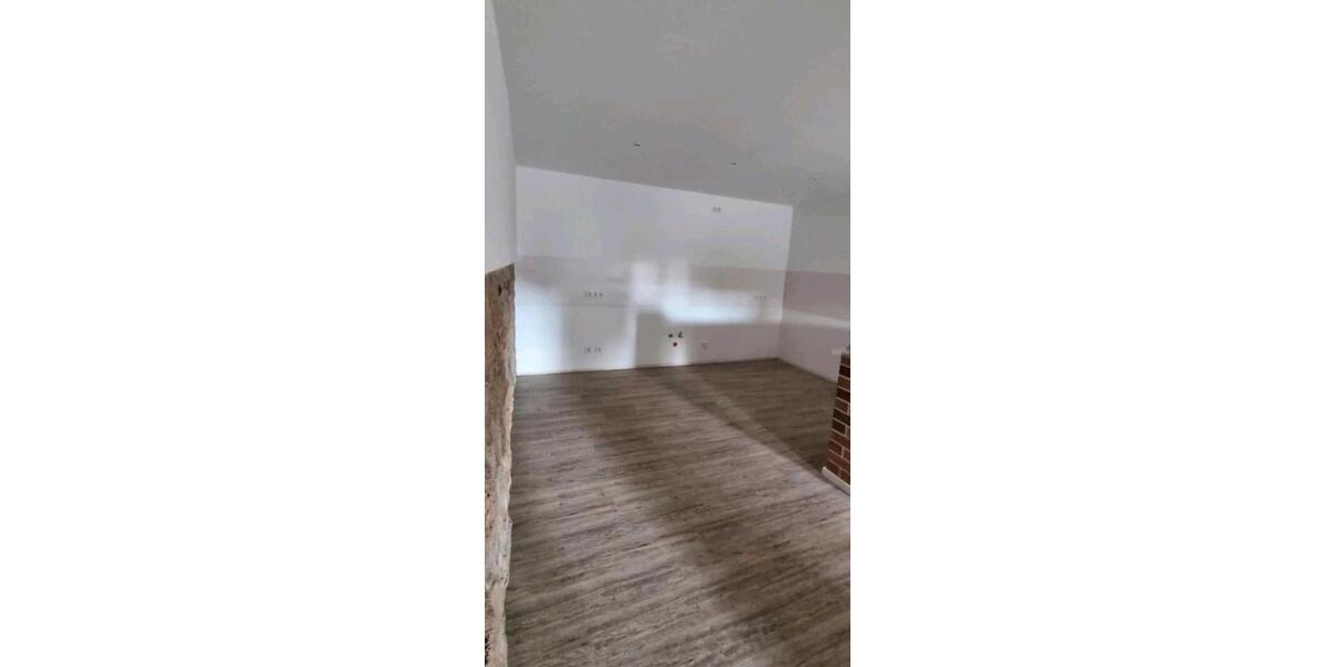 Großzügig geschnitten Wohnung in Ballhausen ab Februar frei. 2 zimmer