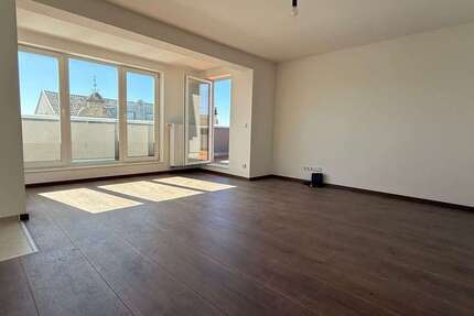 Wohnung Rheinbach - 3 Zimmer, 103 m&sup2;, 1.390&euro; | Angebot:25589425