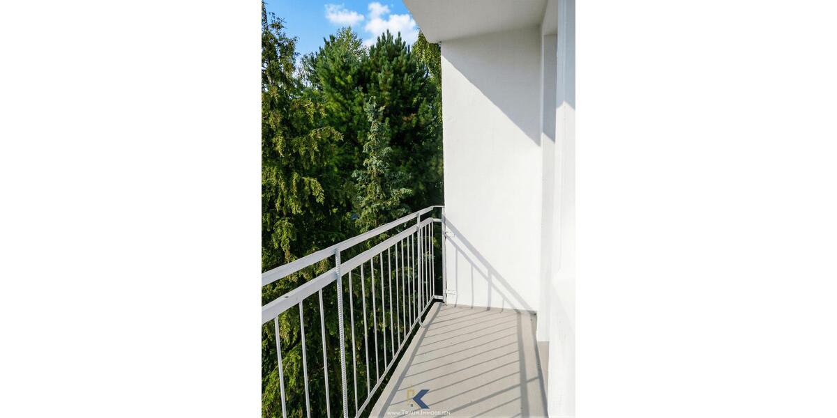 Dachgeschoßwohnung Mühlhausen (Thüringen) - 2 Zimmer, 47 m&sup2;, 295&euro; | Angebot:25959373