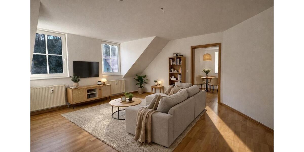Dachgeschoßwohnung Döbeln - 3 Zimmer, 64 m&sup2;, 390&euro; | Angebot:25974081