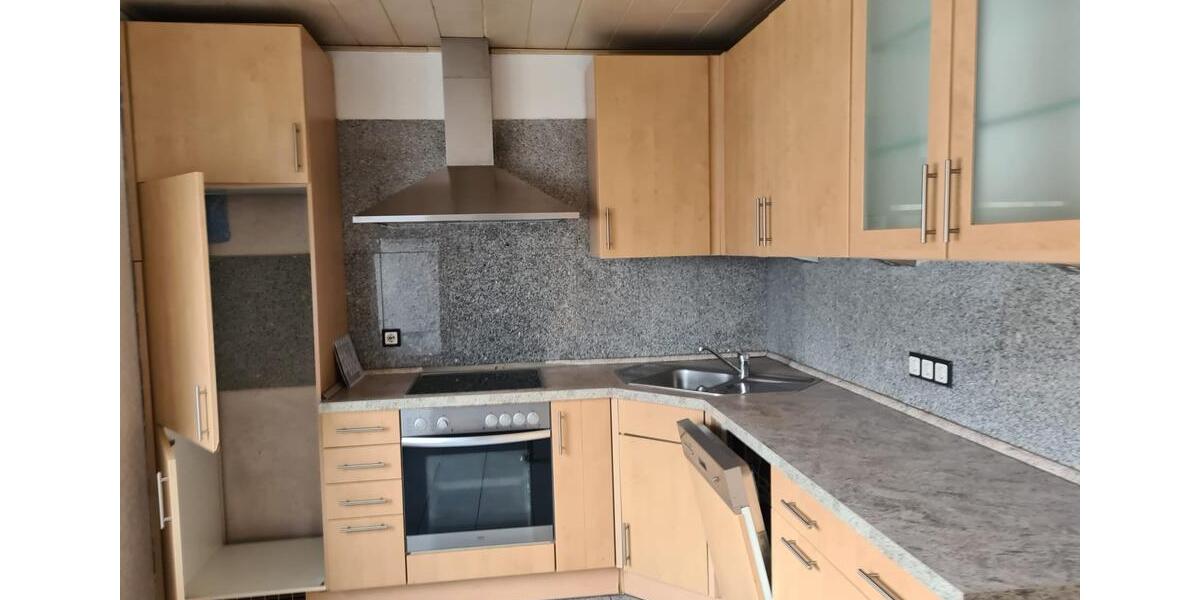 Etagenwohnung Ramstein-Miesenbach Miesenbach - 6 Zimmer, 190 m&sup2;, 1.700&euro; | Angebot:26222595