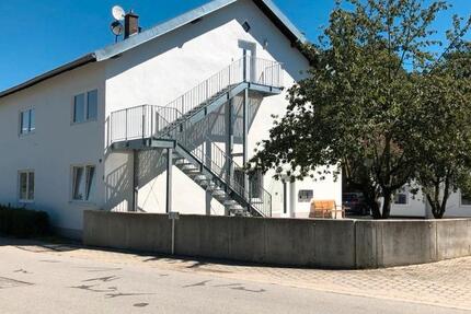 Wohnung Mamming - 3 Zimmer, 115 m&sup2;, 960&euro; | Angebot:26232112