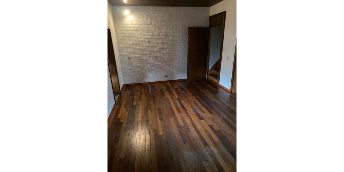 Maisonettenwohnung Hürth - 4 Zimmer, 120 m&sup2;, 1.700&euro; | Angebot:24606643