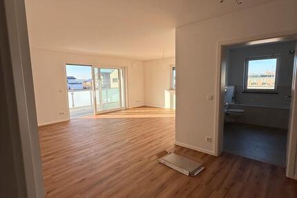 Wohnung Leutershausen - 4 Zimmer, 102 m&sup2;, 1.350&euro; | Angebot:24589373