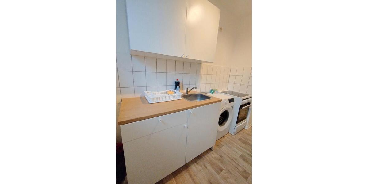 Wohnen auf Zeit Merseburg - 3 Zimmer, 60 m&sup2;, 13&euro; | Angebot:11234387