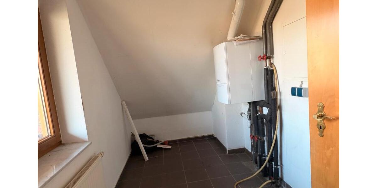 Etagenwohnung Celle Altencelle - 5 Zimmer, 125 m&sup2;, 1.150&euro; | Angebot:25285583