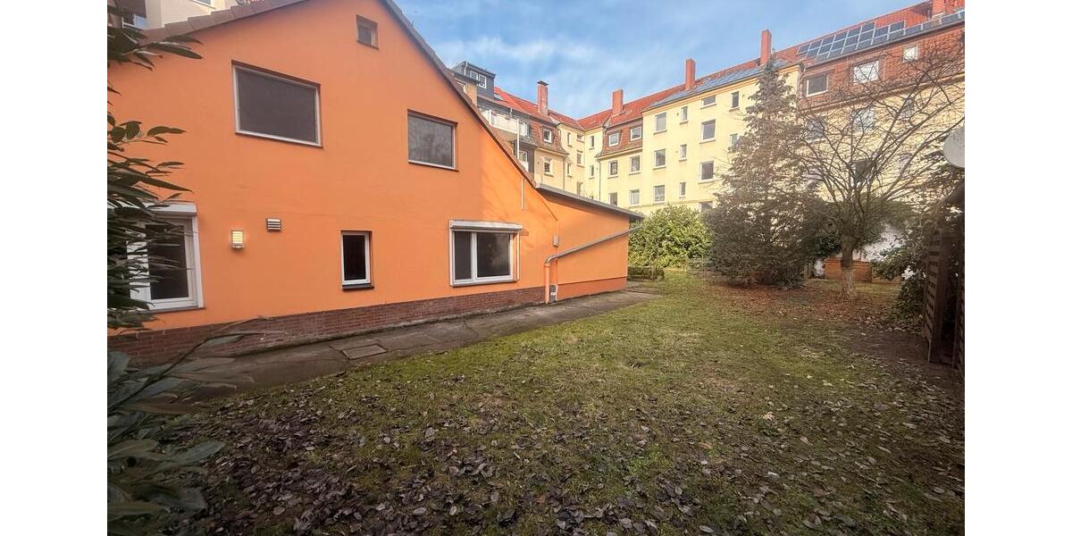 Einfamilienhaus Hannover Buchholz-Kleefeld - 4 Zimmer, 180 m&sup2;, 1.800&euro; | Angebot:25131400