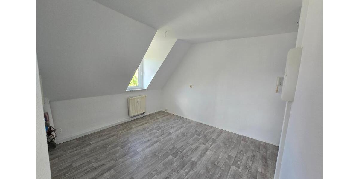 Etagenwohnung Grimma - 3 Zimmer, 69 m&sup2;, 349&euro; | Angebot:26657643
