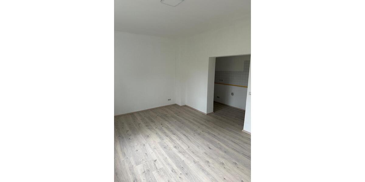 Etagenwohnung Wuppertal Gemarkung Barmen - 1 Zimmer, 38 m&sup2;, 429&euro; | Angebot:26606874