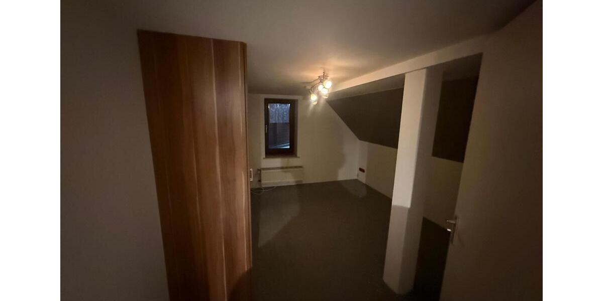 Maisonettenwohnung Extertal - 3 Zimmer, 90 m&sup2;, 420&euro; | Angebot:25341176