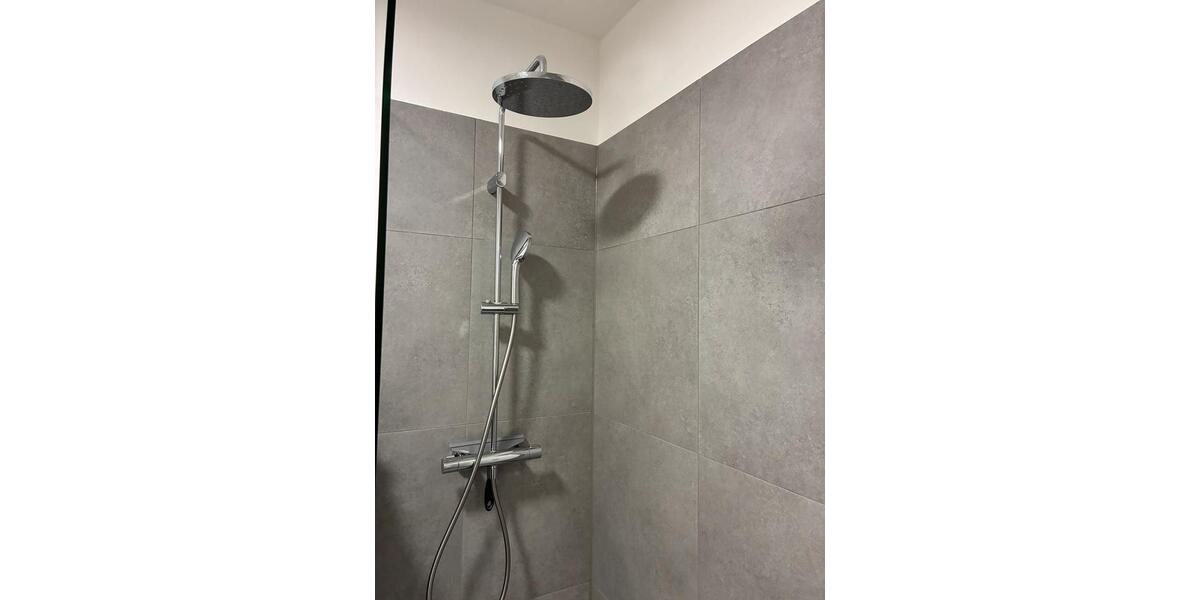 Neuwertige Vier-Zimmer-Wohnung mit Blick ins Grüne 4 zimmer