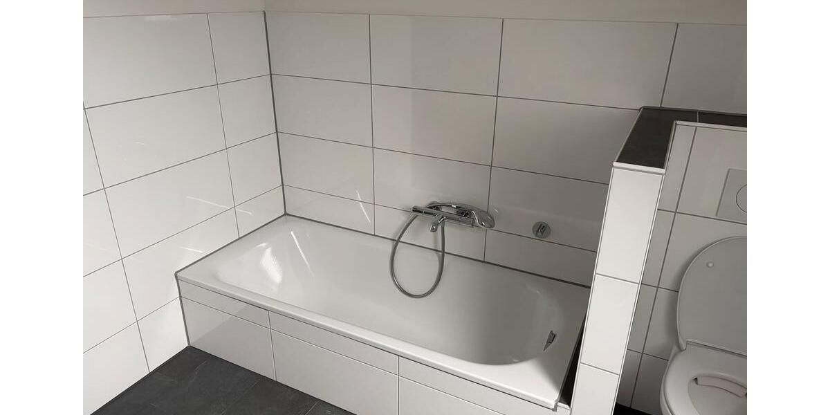Dachgeschoßwohnung Schierling - 2 Zimmer, 75 m&sup2;, 650&euro; | Angebot:25756812