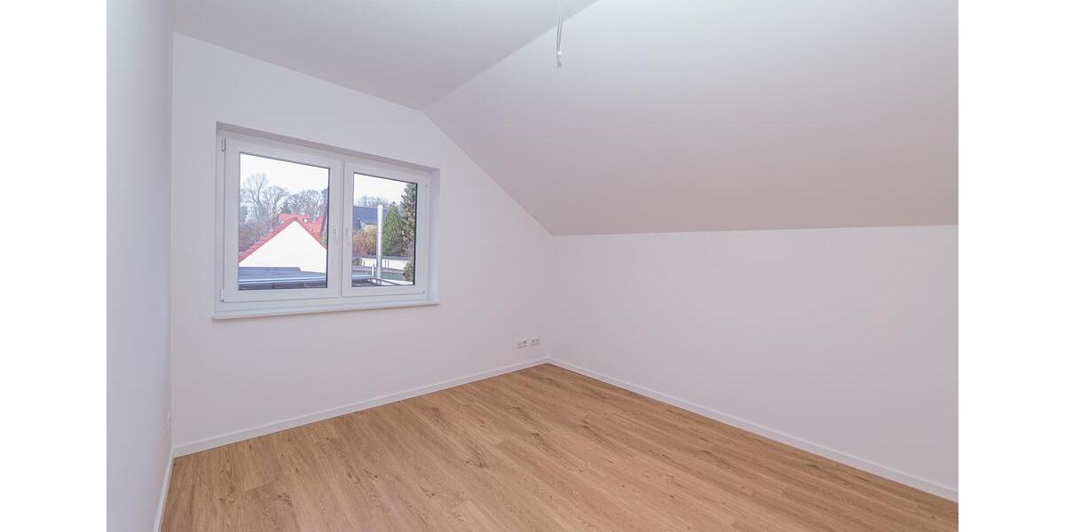 Doppelhaushälfte Stade Altländer Viertel - 4 Zimmer, 108 m&sup2;, 1.715&euro; | Angebot:25568318