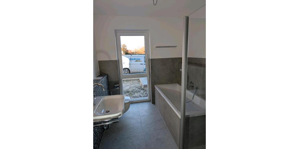 Erdgeschoßwohnung Borkum - 3 Zimmer, 84 m&sup2;, 1.690&euro; | Angebot:25380293