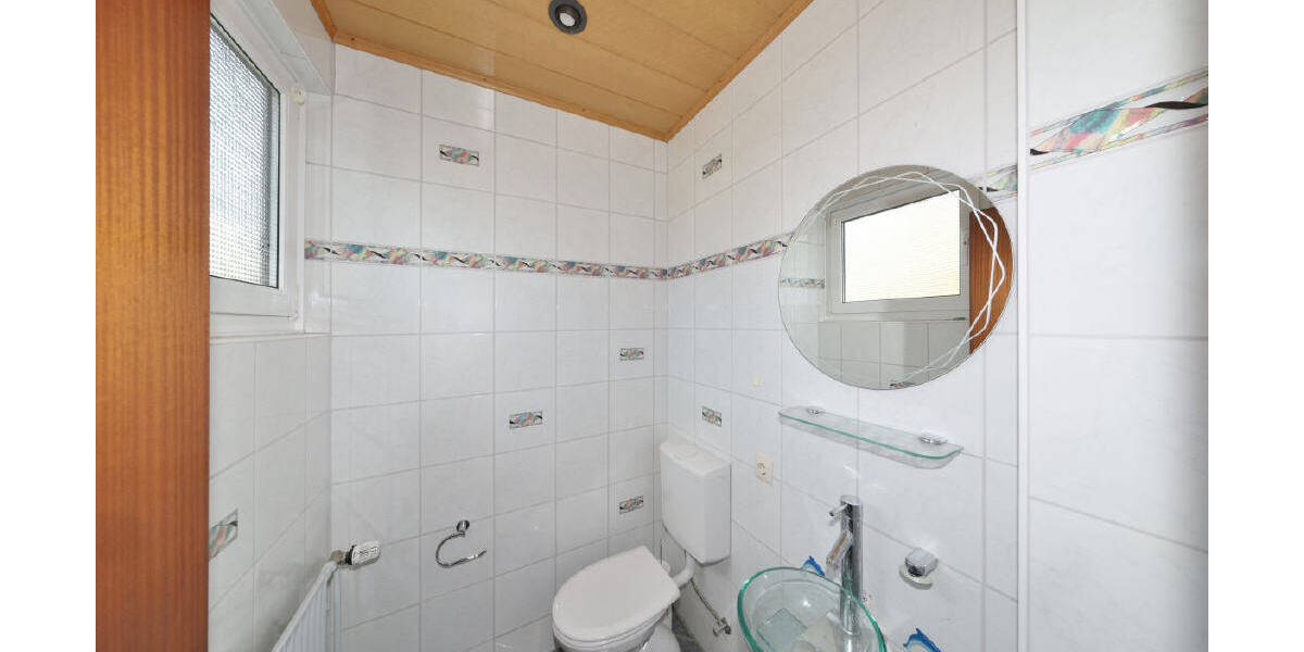 Doppelhaushälfte Wilhelmshaven-Aldenburg Neuende - 5 Zimmer, 141 m&sup2;, 1.100&euro; | Angebot:26741173