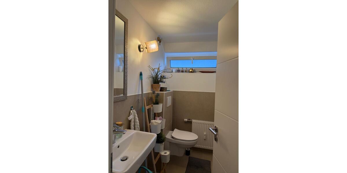 Etagenwohnung Mainz Laubenheim - 3 Zimmer, 107 m&sup2;, 1.900&euro; | Angebot:26004320