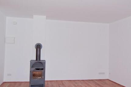 Wohnung Zehdenick - 1 Zimmer, 42 m&sup2;, 300&euro; | Angebot:25646171