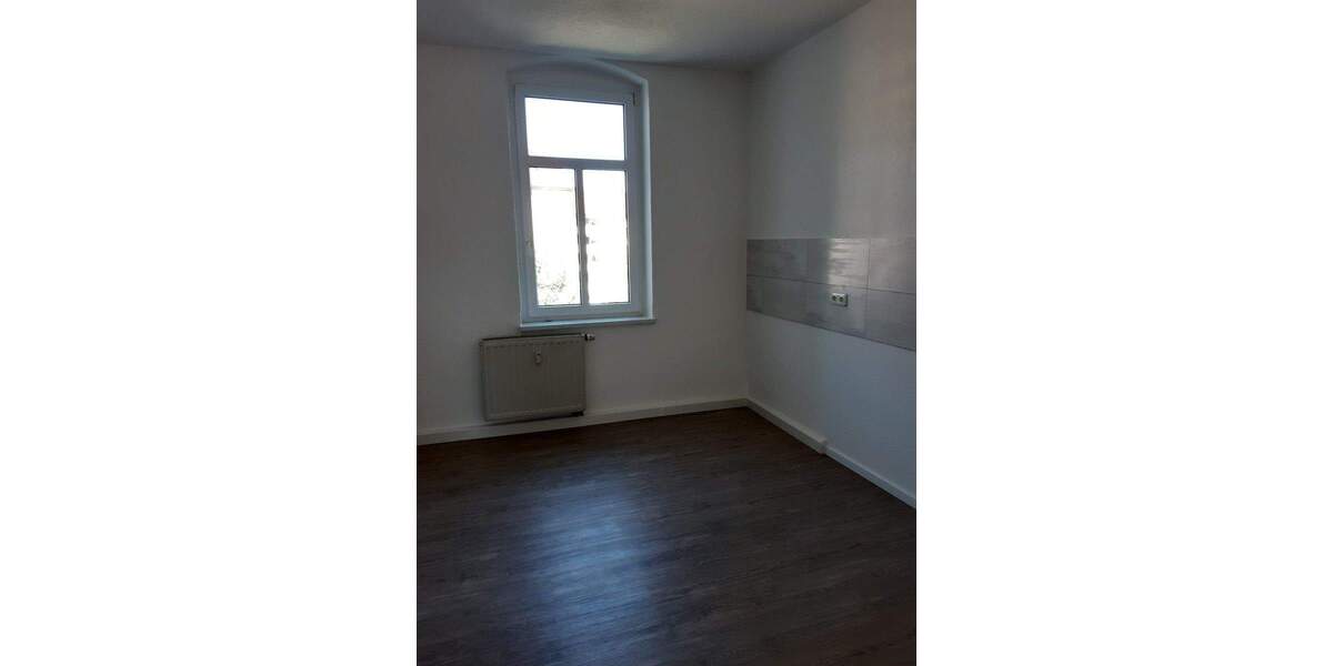 Etagenwohnung Nossen - 2 Zimmer, 50 m&sup2;, 300&euro; | Angebot:25815182