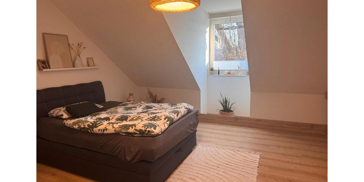 Etagenwohnung Bad Frankenhausen/Kyffhäuser Kyffhäuser - 4 Zimmer, 128 m&sup2;, 1.326&euro; | Angebot:26629557