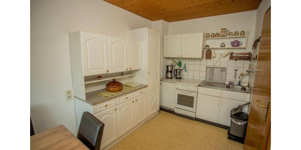 Wohnen auf Zeit Thierstein - 5 Zimmer, 60 m&sup2;, 15&euro; | Angebot:17111581