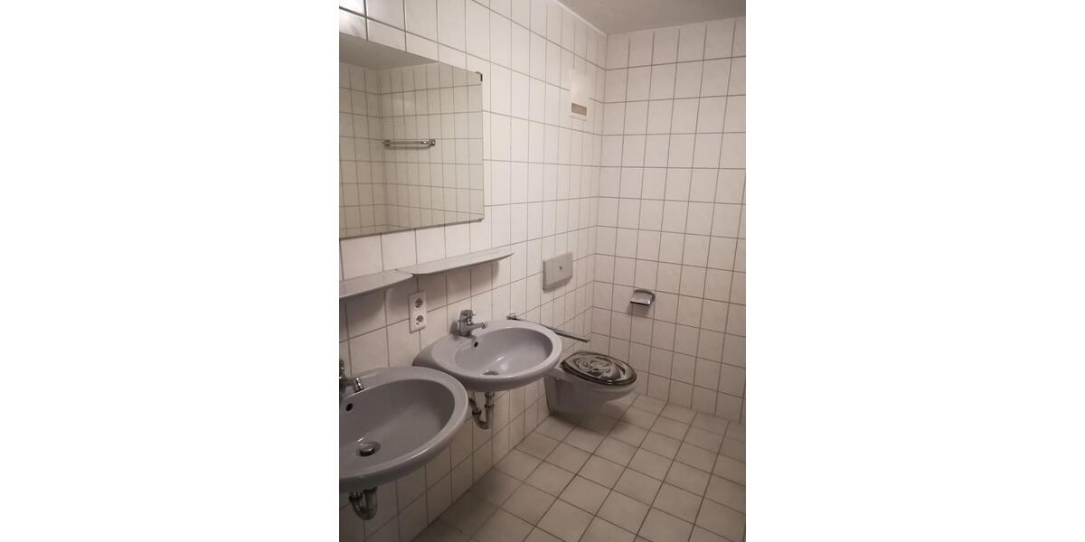 Erdgeschoßwohnung Niedernhall - 3 Zimmer, 90 m&sup2;, 790&euro; | Angebot:24616497