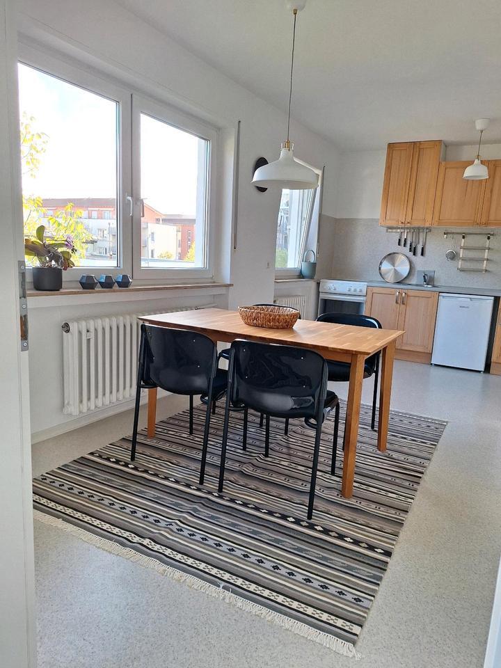Möblierte 2ZKB 60qm HD-Rohrbach