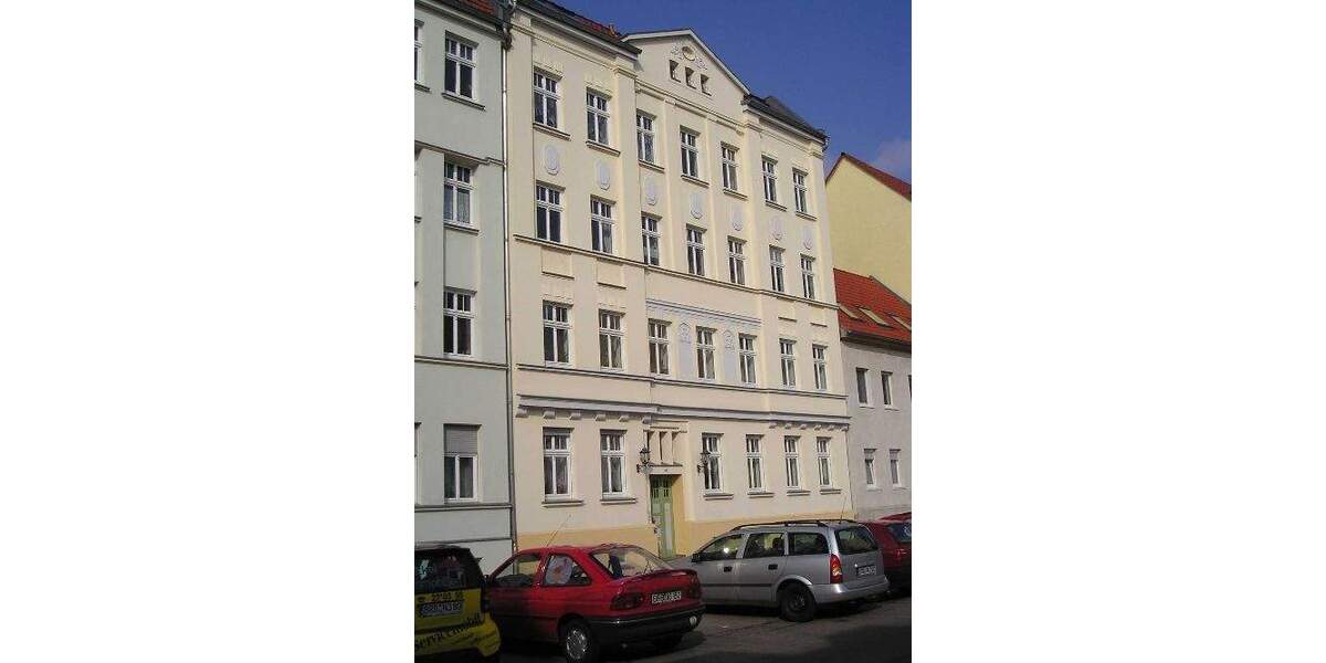 Wohnen im Grünen - mit Balkon und Beetzseenähe! 2 zimmer