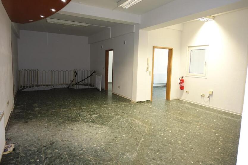 Büro- Praxisfläche