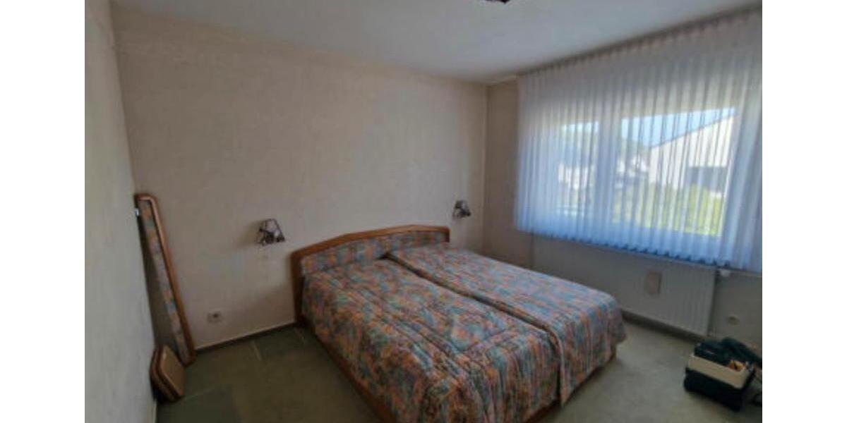 Einfamilienhaus Höxter - 8 Zimmer, 155 m&sup2;, 950&euro; | Angebot:26652609