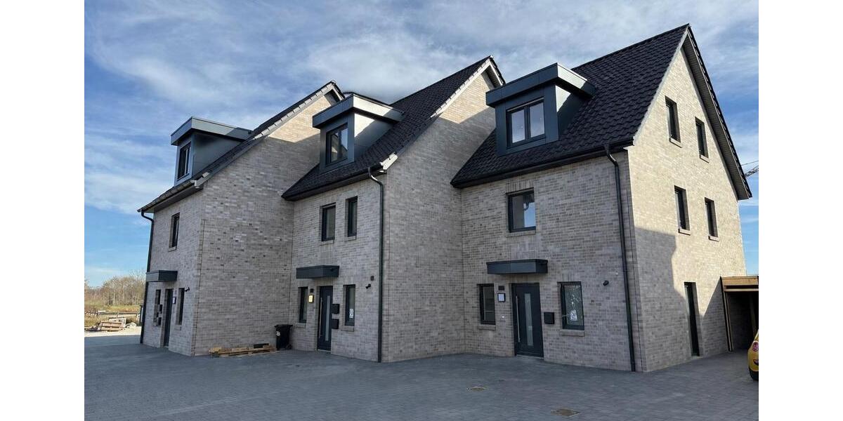 Maisonettenwohnung Apen - 3 Zimmer, 82 m&sup2;, 840&euro; | Angebot:25854330