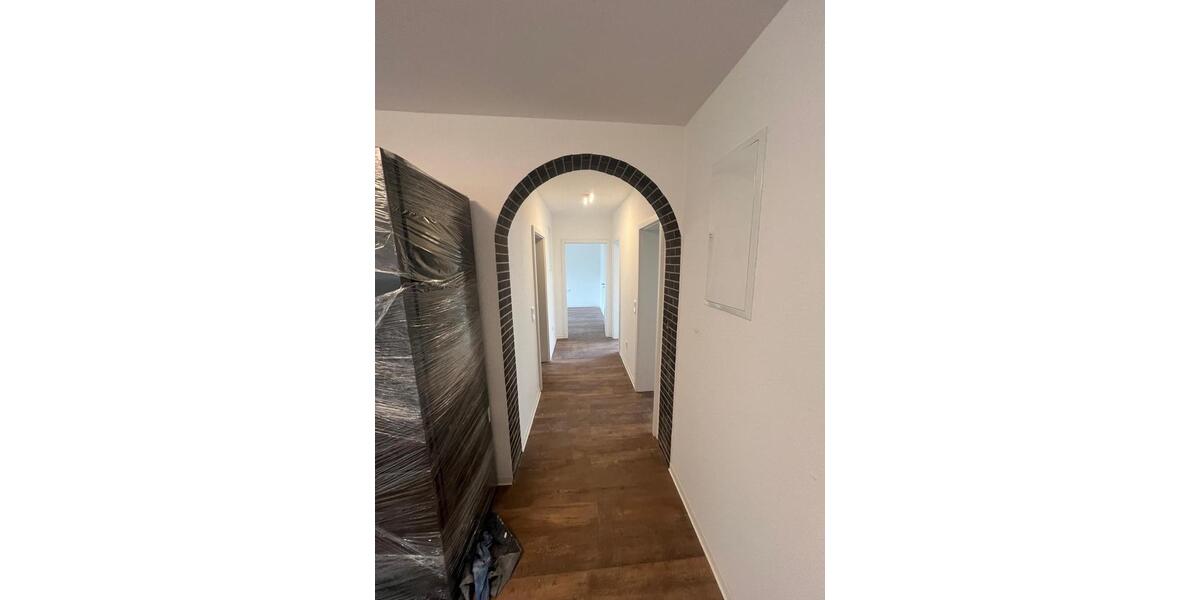 Erdgeschoßwohnung Pfungstadt - 4.5 Zimmer, 100 m&sup2;, 1.500&euro; | Angebot:26024527