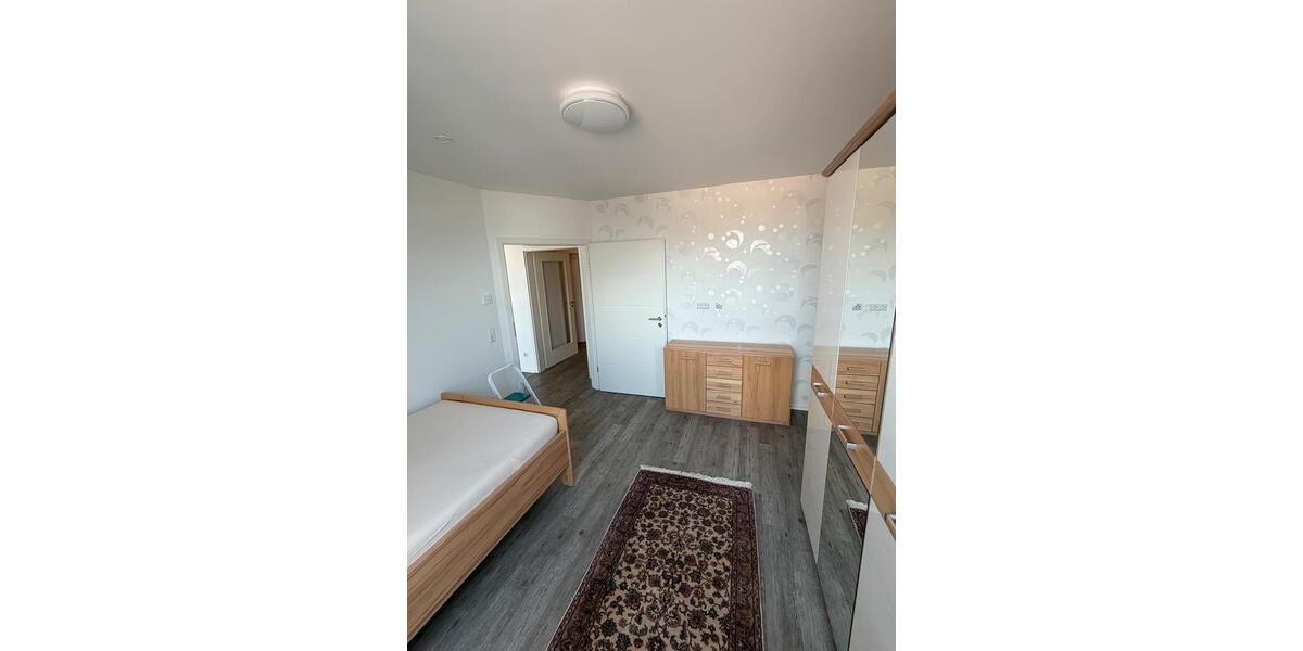 Etagenwohnung Aurich - 2 Zimmer, 74 m&sup2;, 900&euro; | Angebot:26041116