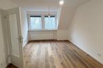 Dachgeschoßwohnung Düsseldorf Stadtbezirk 9 - 1 Zimmer, 35 m&sup2;, 750&euro; | Angebot:26593126