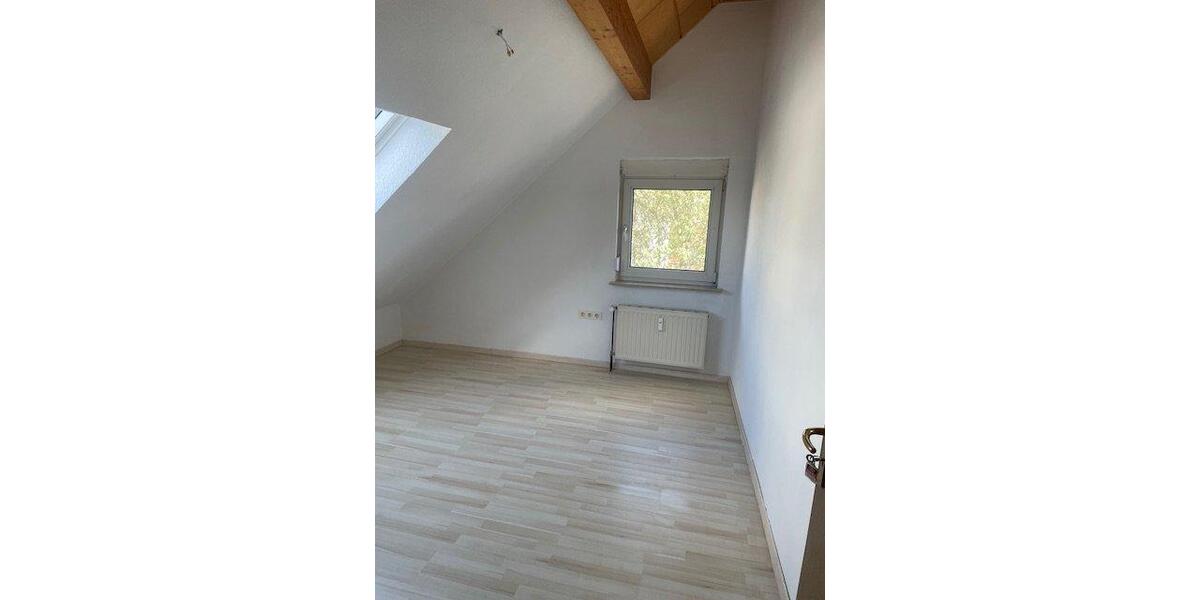 Dachgeschoßwohnung Ober-Olm Olm - 2 Zimmer, 54 m&sup2;, 450&euro; | Angebot:26288397