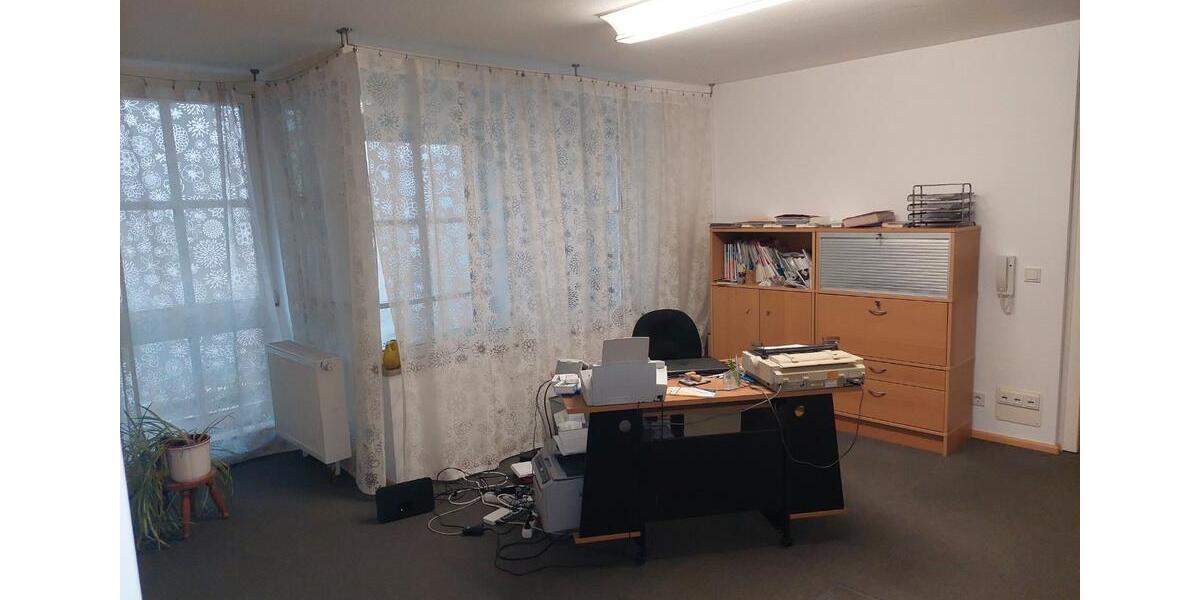 Gewerbeobjekt Amberg - 690&euro; | Angebot:26227158