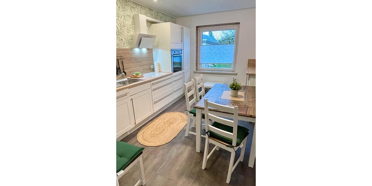 Wohnen auf Zeit Osterrönfeld - 10 Zimmer, 140 m&sup2;, 20&euro; | Angebot:18886918