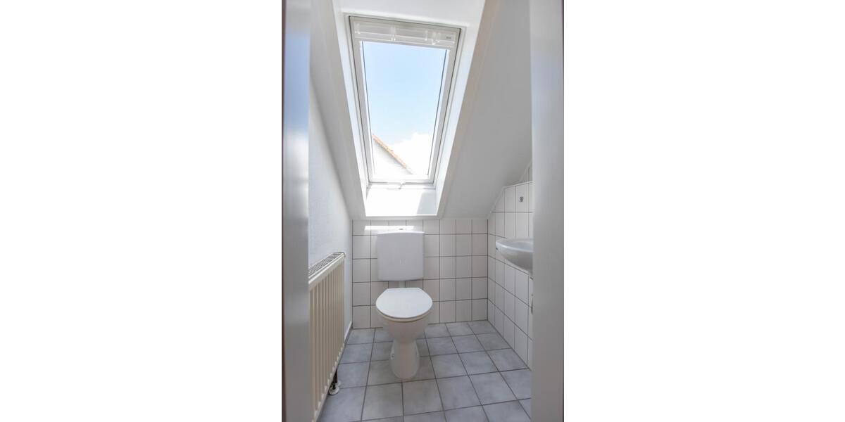 Dachgeschoßwohnung Münsingen - 3 Zimmer, 68 m&sup2;, 700&euro; | Angebot:26689050